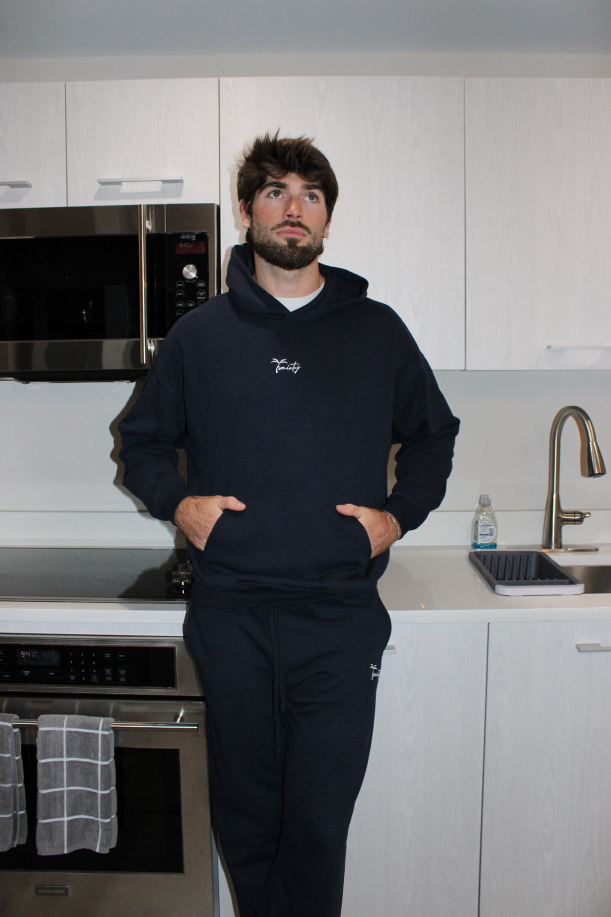 Signature Hoodie Navy