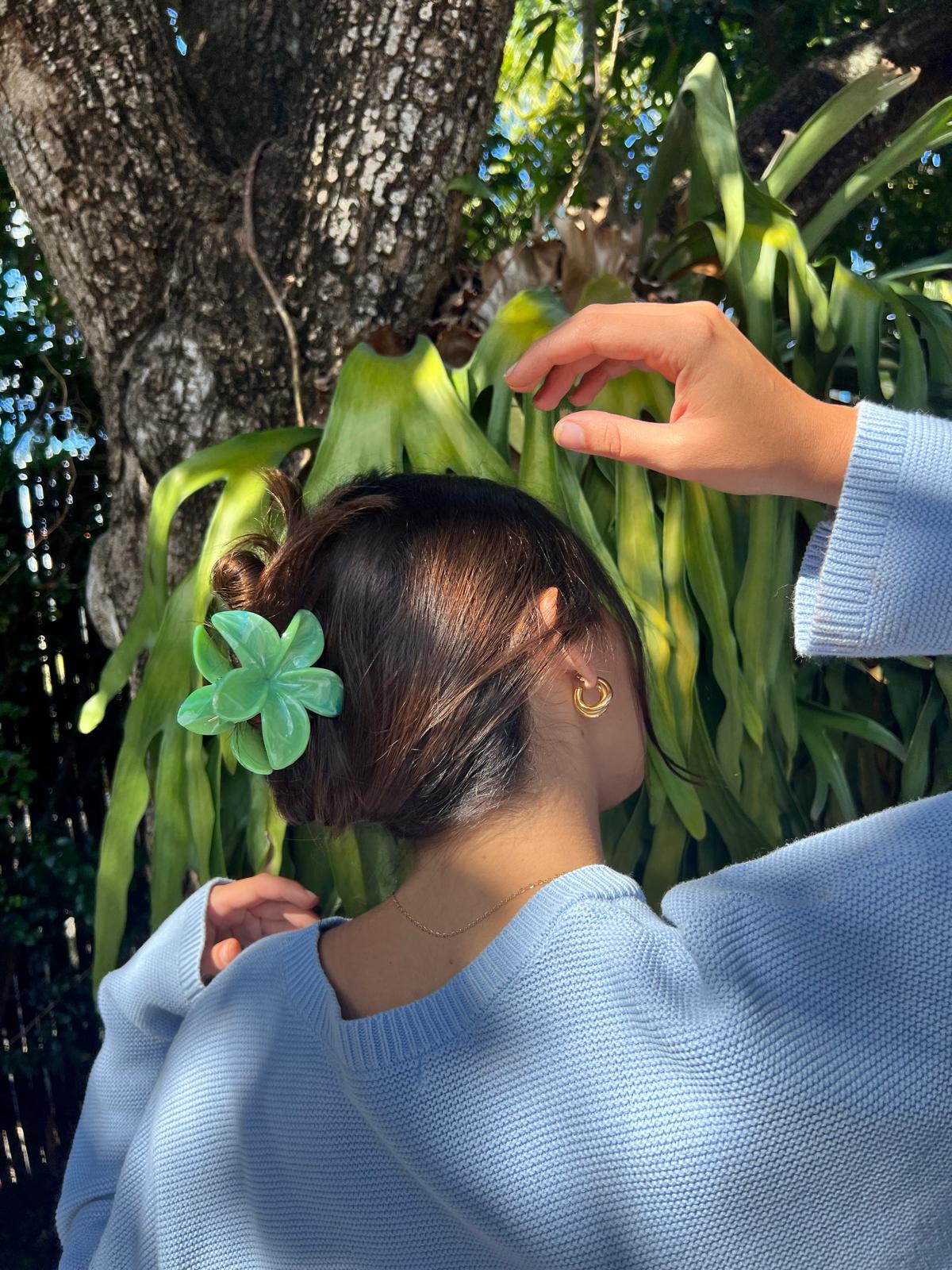 Tropical Flower Clip