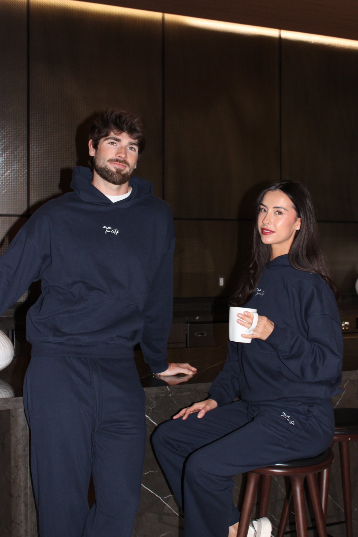 Signature Hoodie Navy