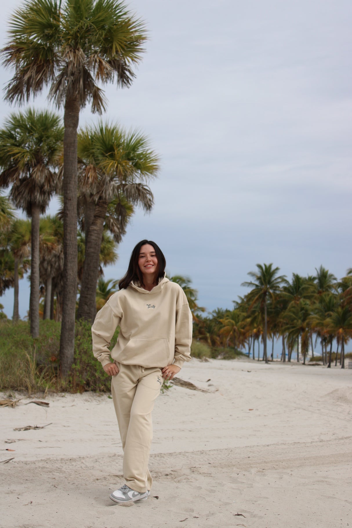 Signature Beige Sweat Set Bundle